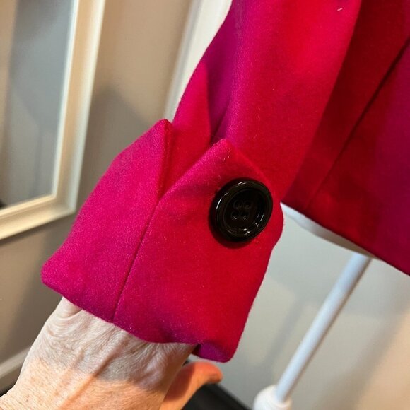 NWT Apostrophe Fuschia Wool Button down Coat, Size Medium - Picture 5 of 15